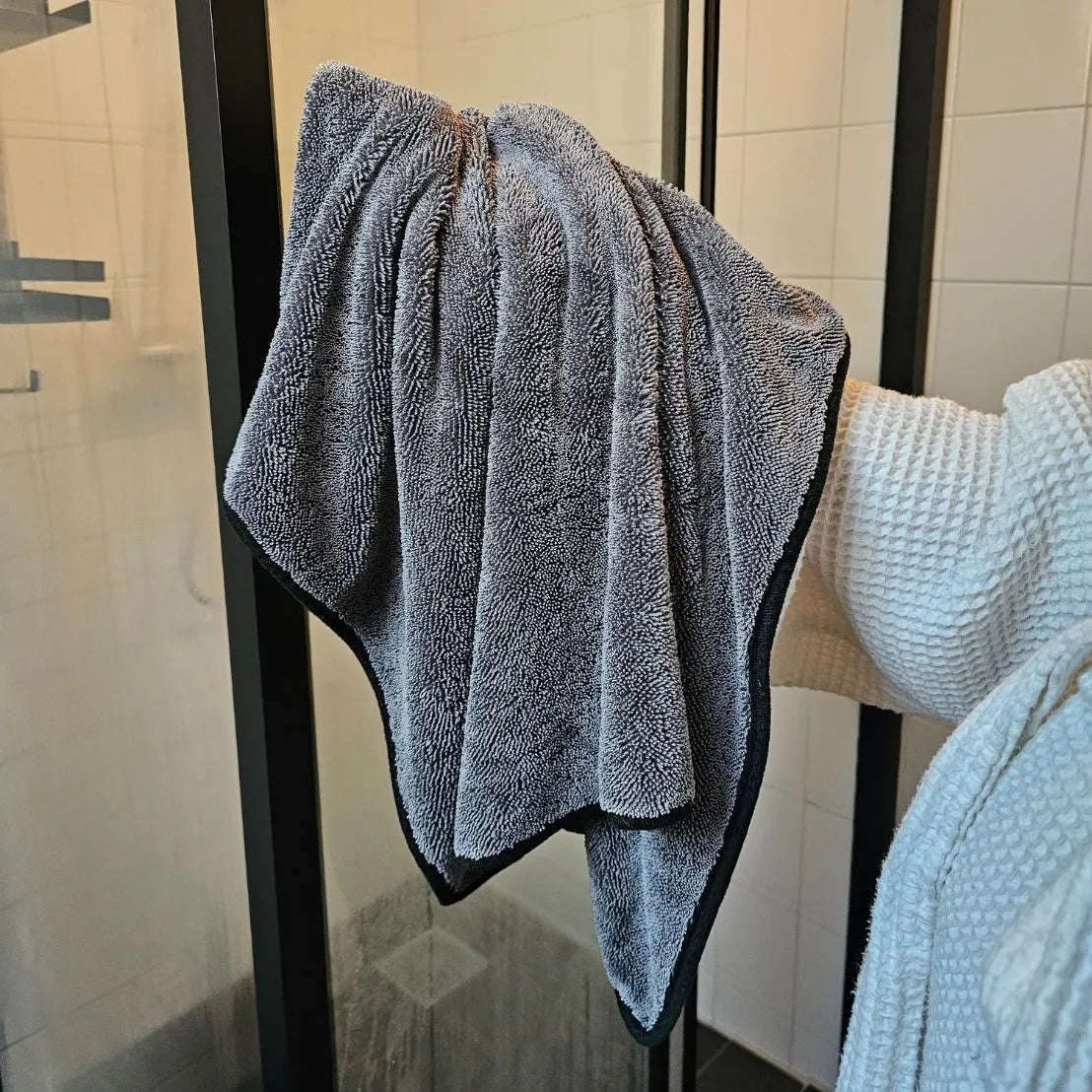 Quick & Easy Drying Towel 600 GSM | 60 x 80 cm