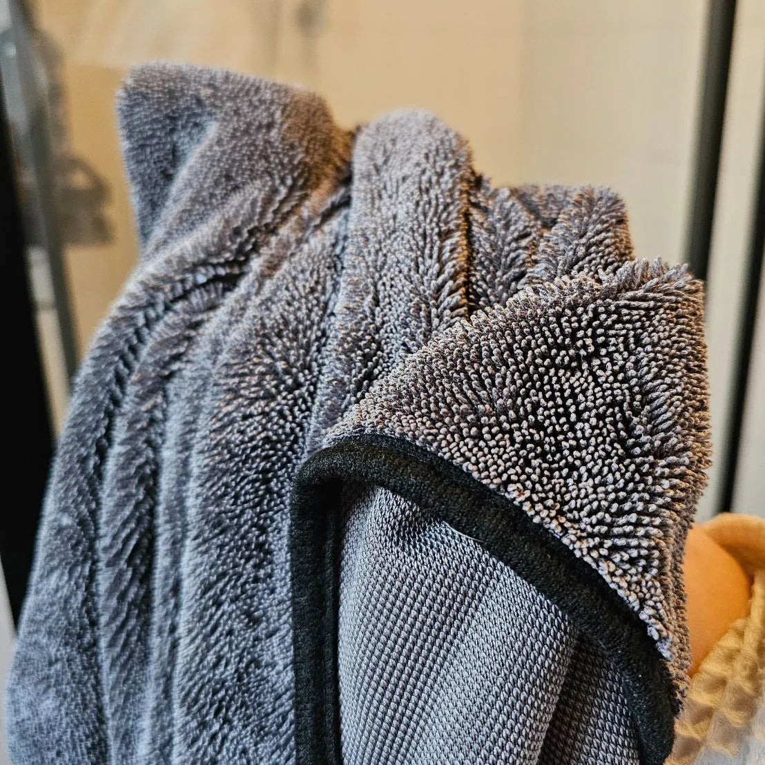Quick & Easy Drying Towel 600 GSM | 60 x 80 cm