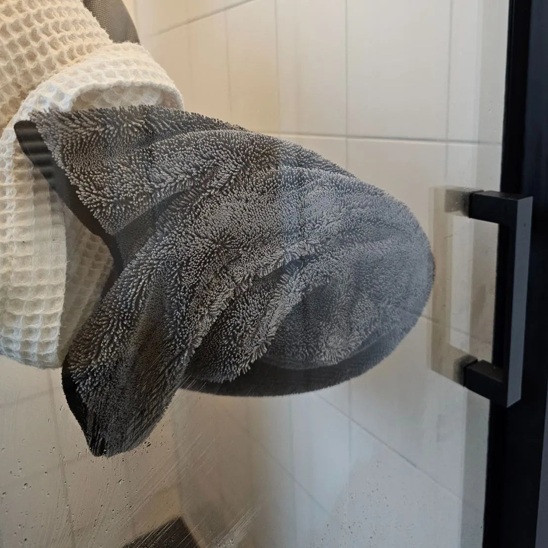 Quick & Easy Drying Towel 600 GSM | 60 x 80 cm