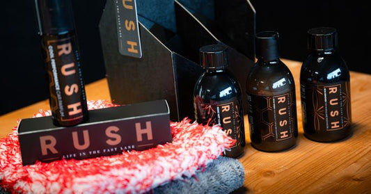 Hoe lang blijft auto parfum hangen? Dit bepaalt de levensduur