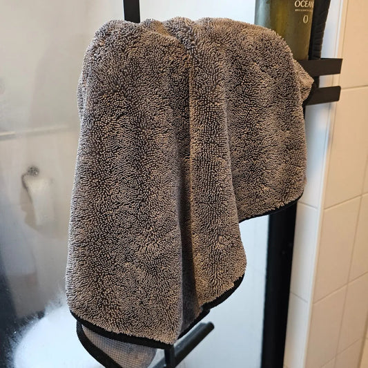 Quick & Easy Drying Towel 600 GSM | 60 x 80 cm